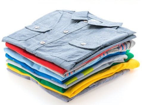 Camisas limpas e dobradas
